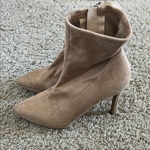 Jessica Simpson Tan Suede Heeled Boots